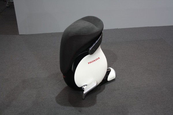 Honda показала новый роботизированный стул