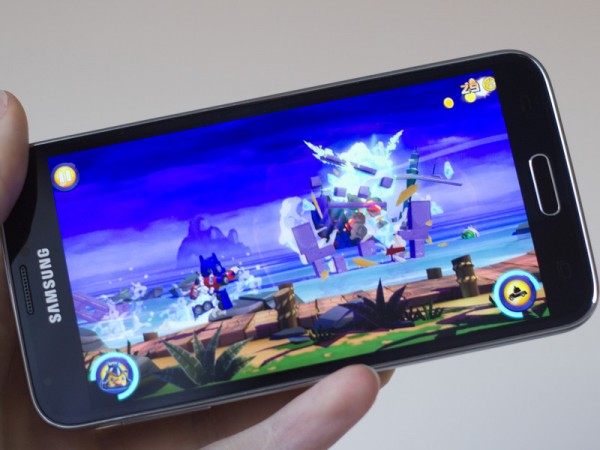 Angry Birds Transformers перенесли на Android