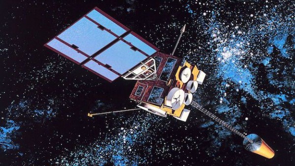 Элон Маск запустит на орбиту сотни интернет-спутников