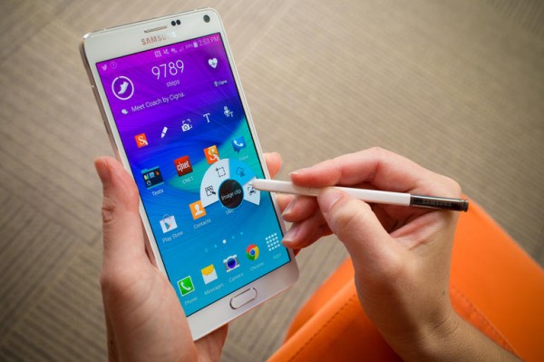 Дисплей Samsung Galaxy Note 4 признали «лучшим из лучших»