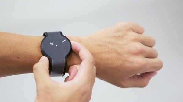 FES Watch — часы на базе электронной бумаги от Sony
