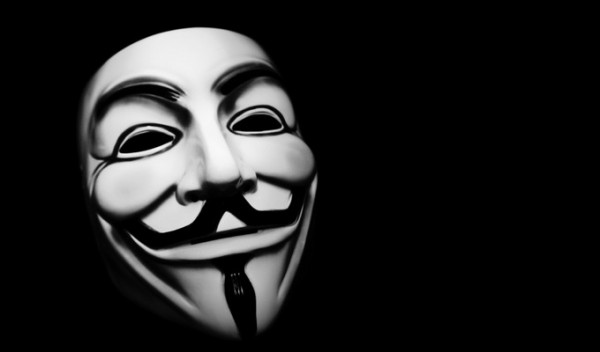 Хакеры Anonymous мстят за теракты в Париже