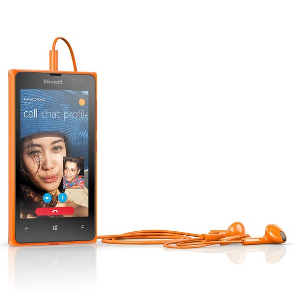 Comfort Headset WH-308 — яркая гарнитура для Lumia