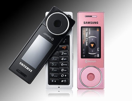 Samsung Mini MP3 Phone: телефон или плеер?