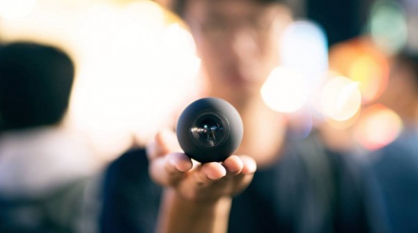 Luna: миниатюрная 360-градусная камера