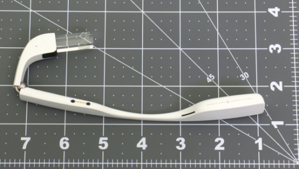 В сети «засветилось» второе поколение очков Google Glass