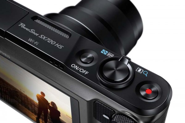 Canon PowerShot SX720 HS — компактная камера с суперзумом