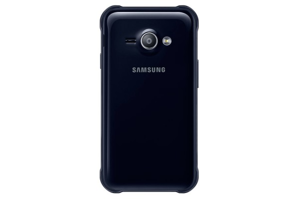 Samsung Galaxy J1 Ace Neo: смартфон для поклонников маленьких экранов