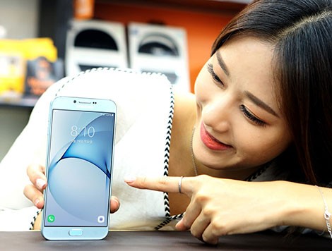 5,7-дюймовый Samsung Galaxy A8 (2016) представлен официально
