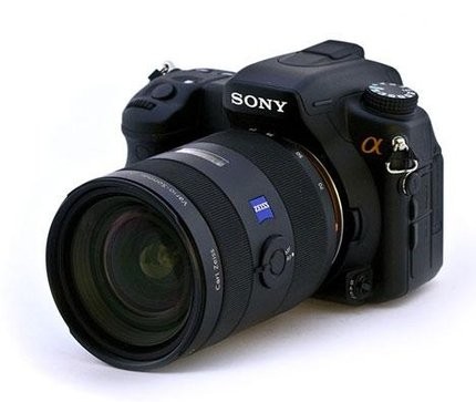 Зеркальная фотокамера Sony A800 с 15,2-мегапиксельной матрицей