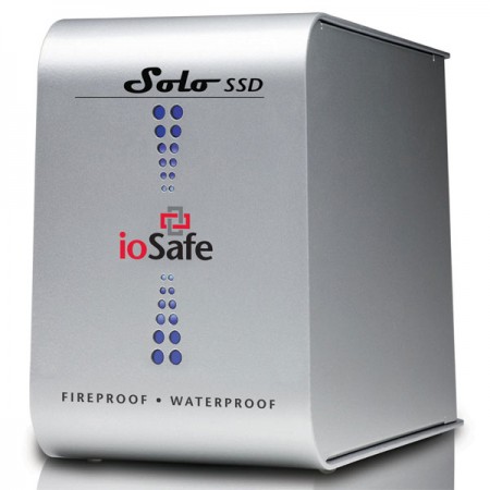 Защищенный SSD-накопитель ioSafe Solo SSD