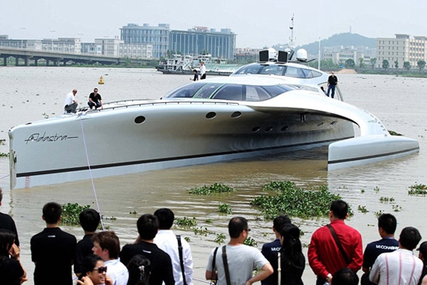 В Китае построили яхту, управляемую с iPad’а