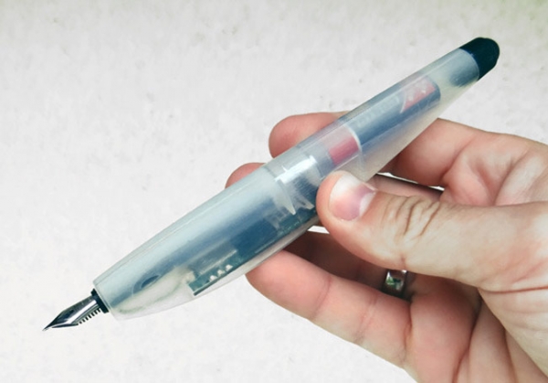Lernstift Pen — ручка, вибрирующая при орфографических ошибках