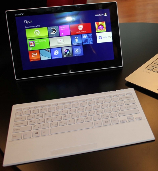 Sony представила самый тонкий планшет-лаптоп на Windows 8