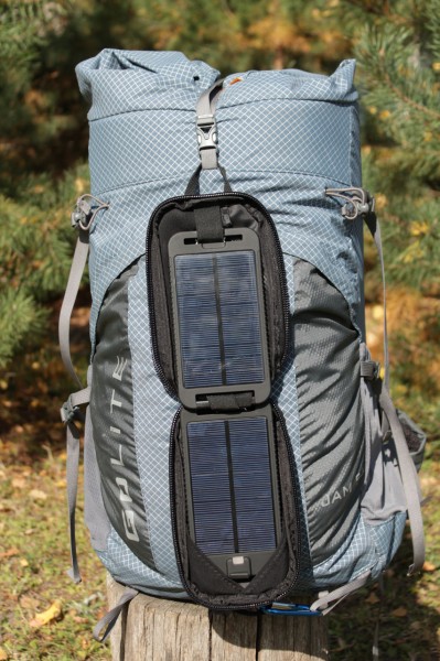 Зарядное устройство Solarmonkey Adventurer от компании Powertraveller