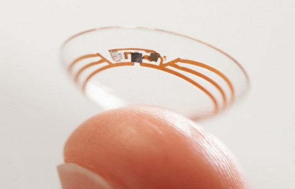 Google и Novartis разработают «умные» контактные линзы