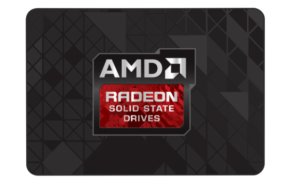 AMD выходит на рынок SSD с накопителями Radeon R7