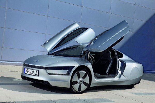 Volkswagen открыла предзаказ на супер-эффективный гибрид XL1