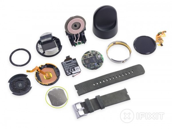 Часы Motorola Moto 360 попали в руки iFixit
