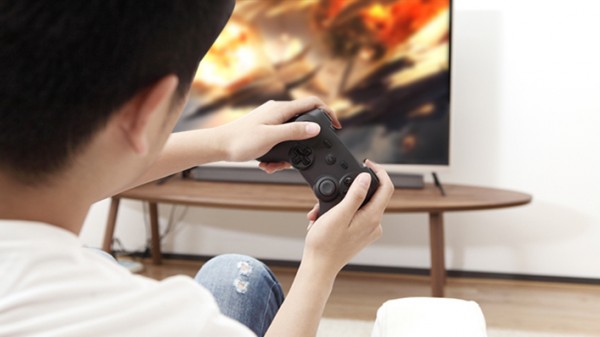 Xiaomi представила геймпад для Mi TV и Mi Pad
