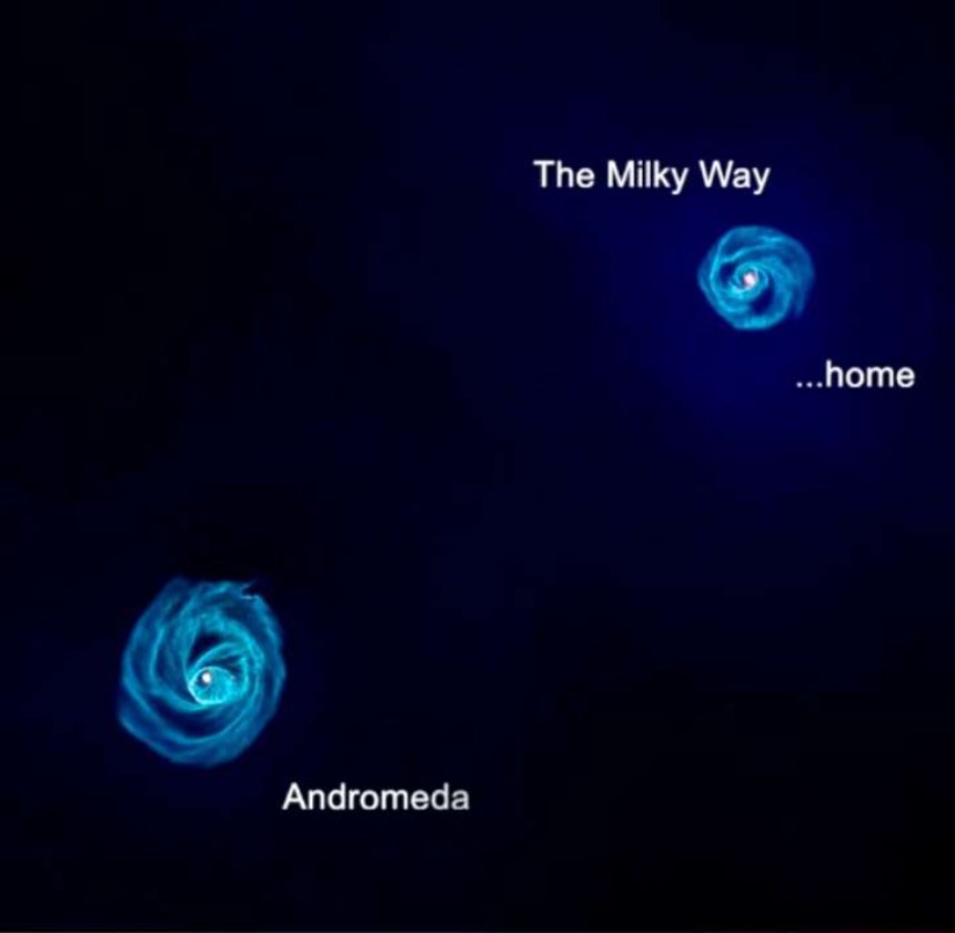 Галактика Андромеды не больше Млечного Пути, - ученые