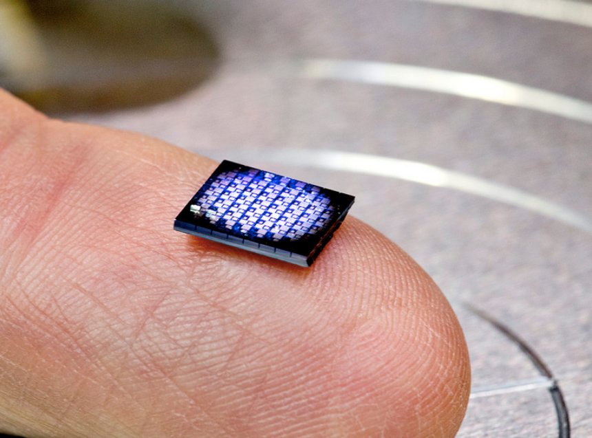Представлен самый крошечный в мире микрокомпьютер