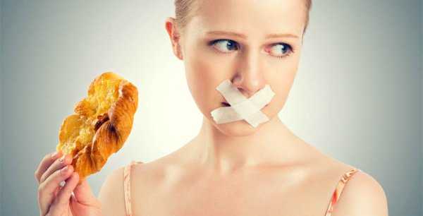 Ученые рассказали, как диеты влияют на девочек-подростков