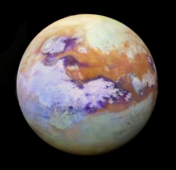 Инфракрасные снимки Титана очаровывали пользователей Сети своей красотой
