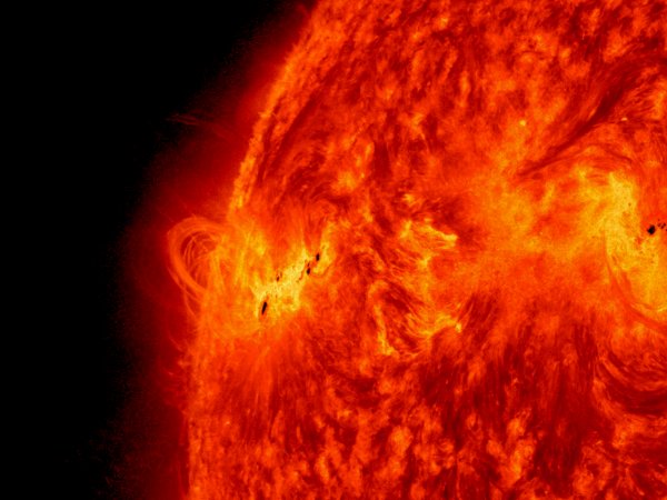 Ученые: Инопланетяне пытаются высосать энергию из Солнца