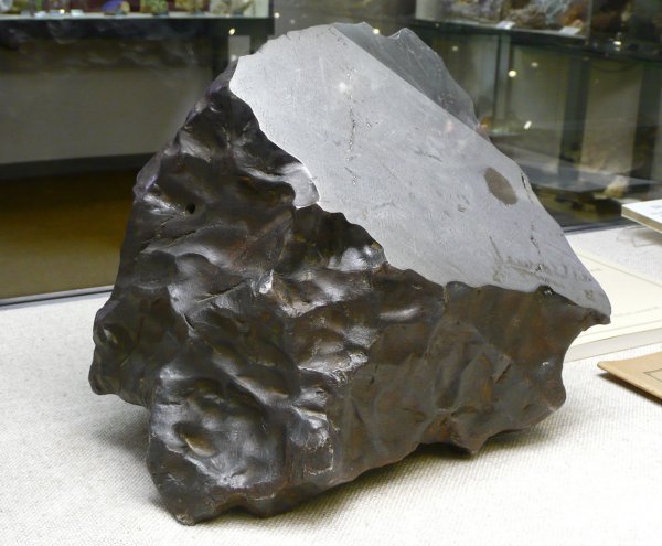Самый старый метеорит в истории нашли в Мавритании