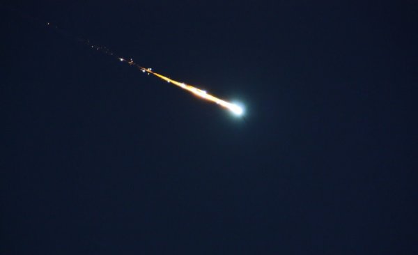 Крупный метеор напугал жителей Австралии