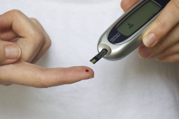 Ученые: Ранний диабет первого типа сокращает жизнь женщин на 18 лет