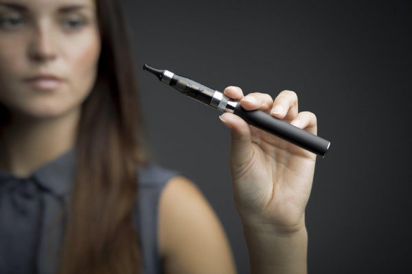 Ученые: Электронные сигареты «ломают» человеческую ДНК