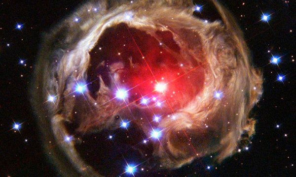 Астрономы: Масштабного взрыва двух звезд в 2022 году не будет