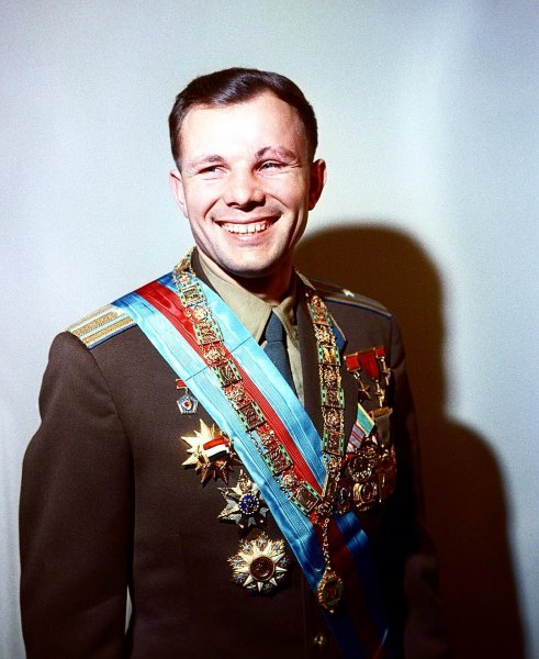 Тайна гибели Гагарина: Названы возможные причины смерти легендарного космонавта